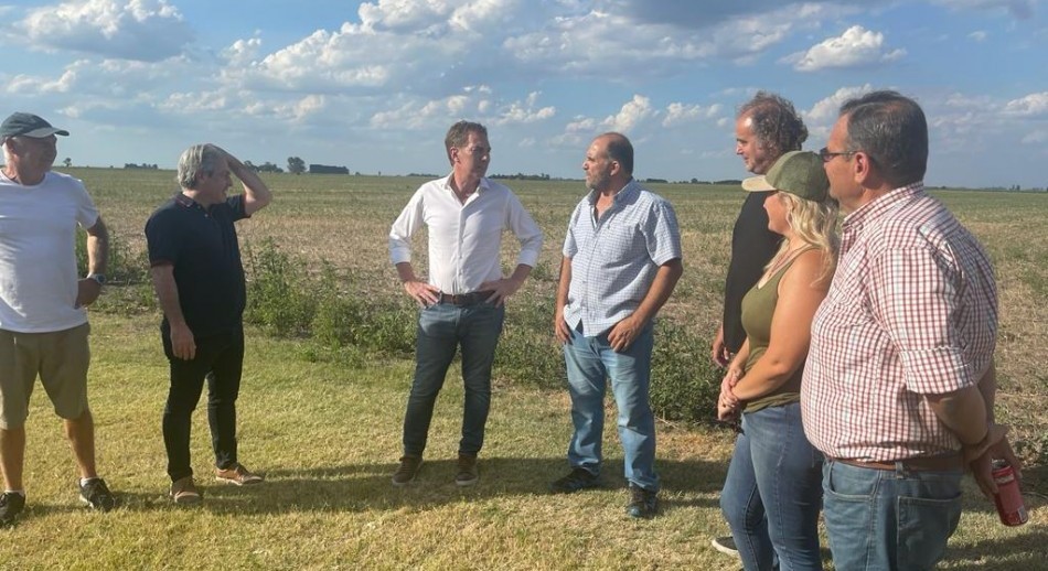 Santilli cuestionó la “inacción” de Kicillof y dijo que en las malas “siempre se borra”