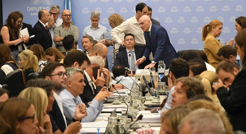 Ley de Bases: El Gobierno logró emitir un dictamen de mayoría en Diputados