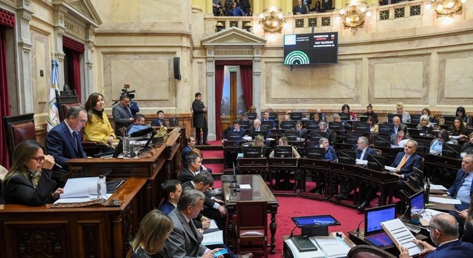 El Gobierno acumula derrotas en el Congreso: el Senado le rechazó decretos delegados y un DNU