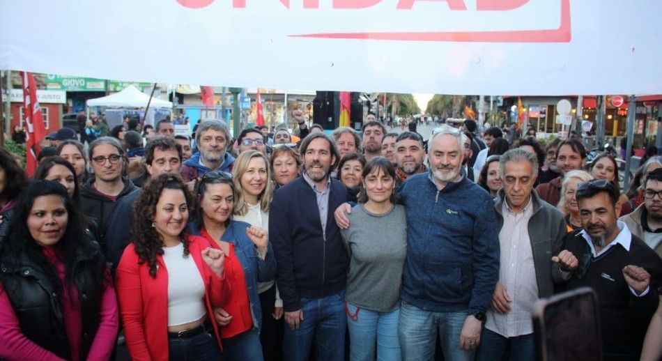 FIT: Del Caño y Del Pla cerraron su campaña bonaerense en San Justo