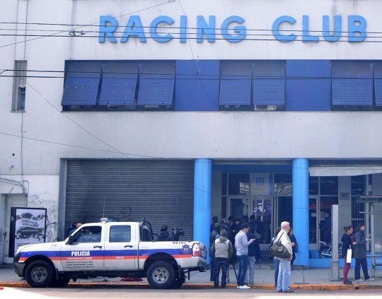 El escándalo de Sur Finanzas: allanamientos simultáneos en sedes de la AFA y distintos clubes