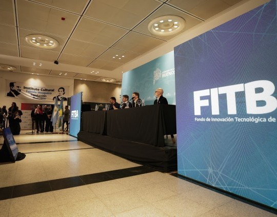 Kicillof y Costa encabezaron la apertura de la Expo FITBA 2026