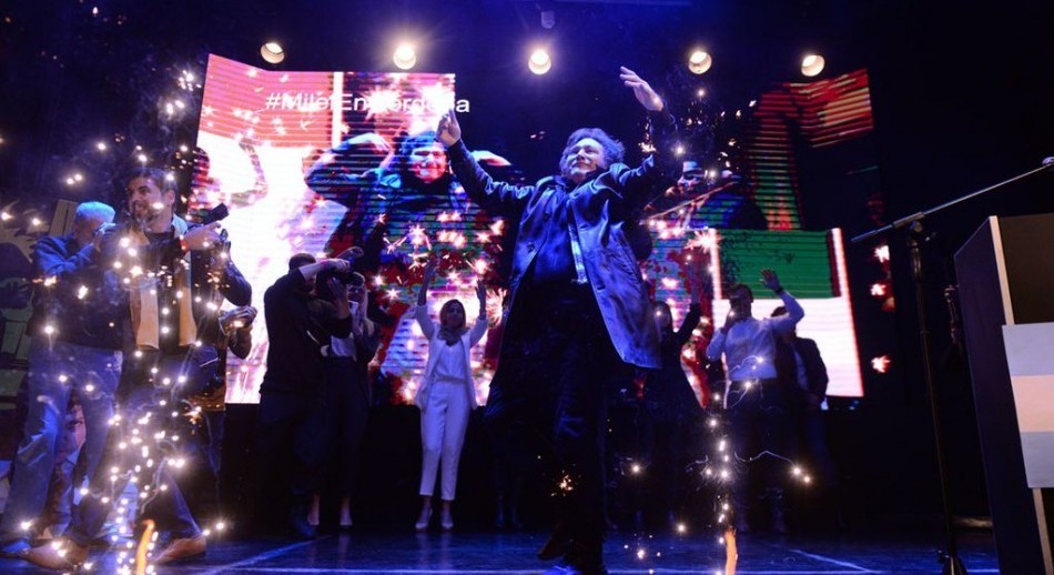 Córdoba: Javier Milei presentó su “plan económico motosierra”